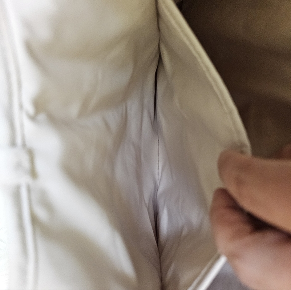 Coachtopia Loop Flat Tote with Cloud Quilting - Picture 8 of 14